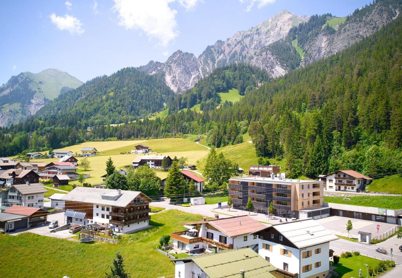 Appartamento Zapfig Living Arlberg Wald am Arlberg Esterno foto